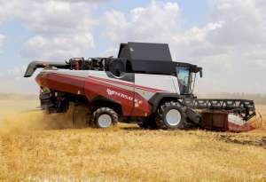 VERSATILE представить на AGROEXPO-2017 свій найпотужніший комбайн